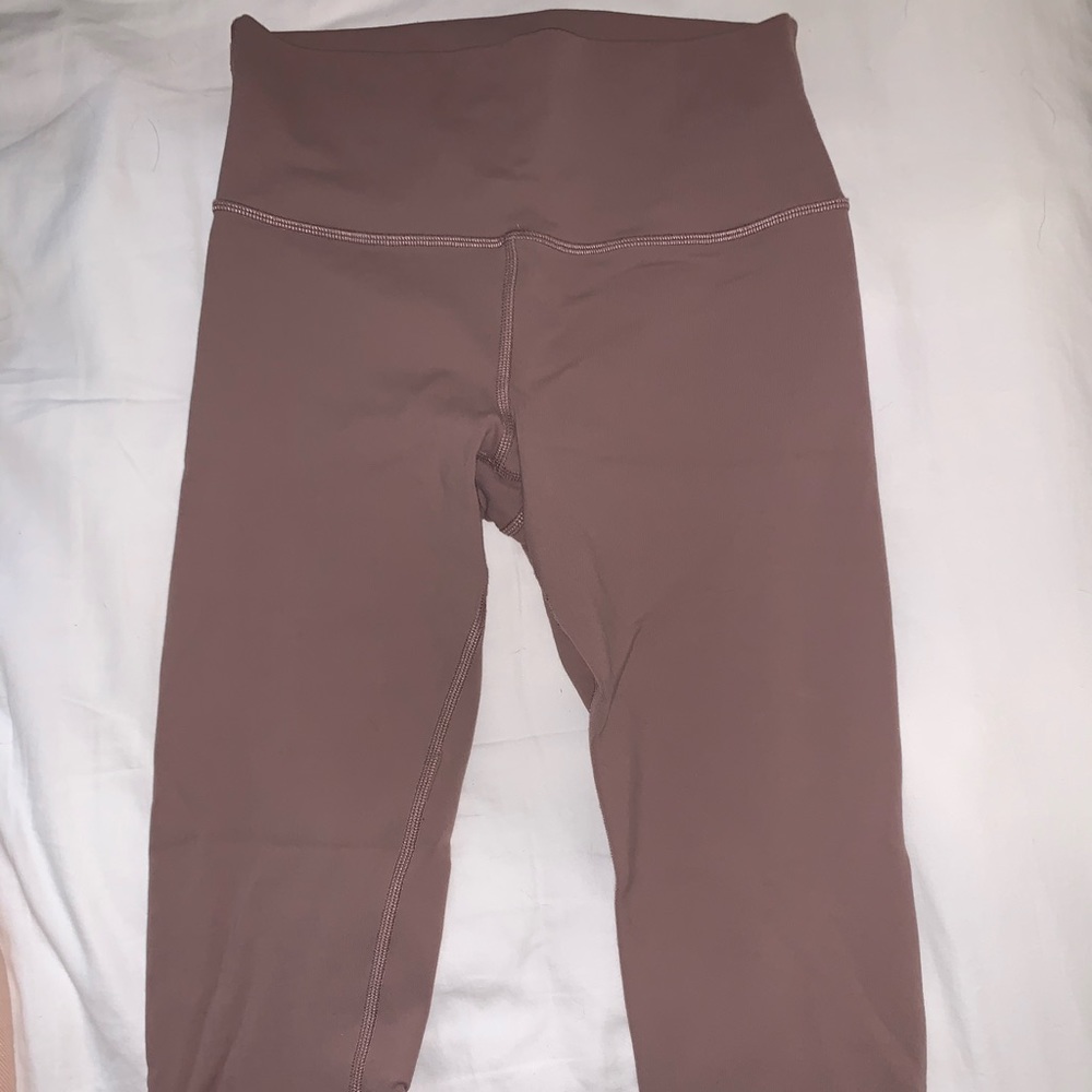 Alo Leggings